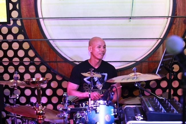 Phan Đinh Tùng hé lộ có người cùng giới theo đuổi Phương Thanh